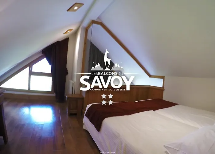 Les Balcons du Savoy