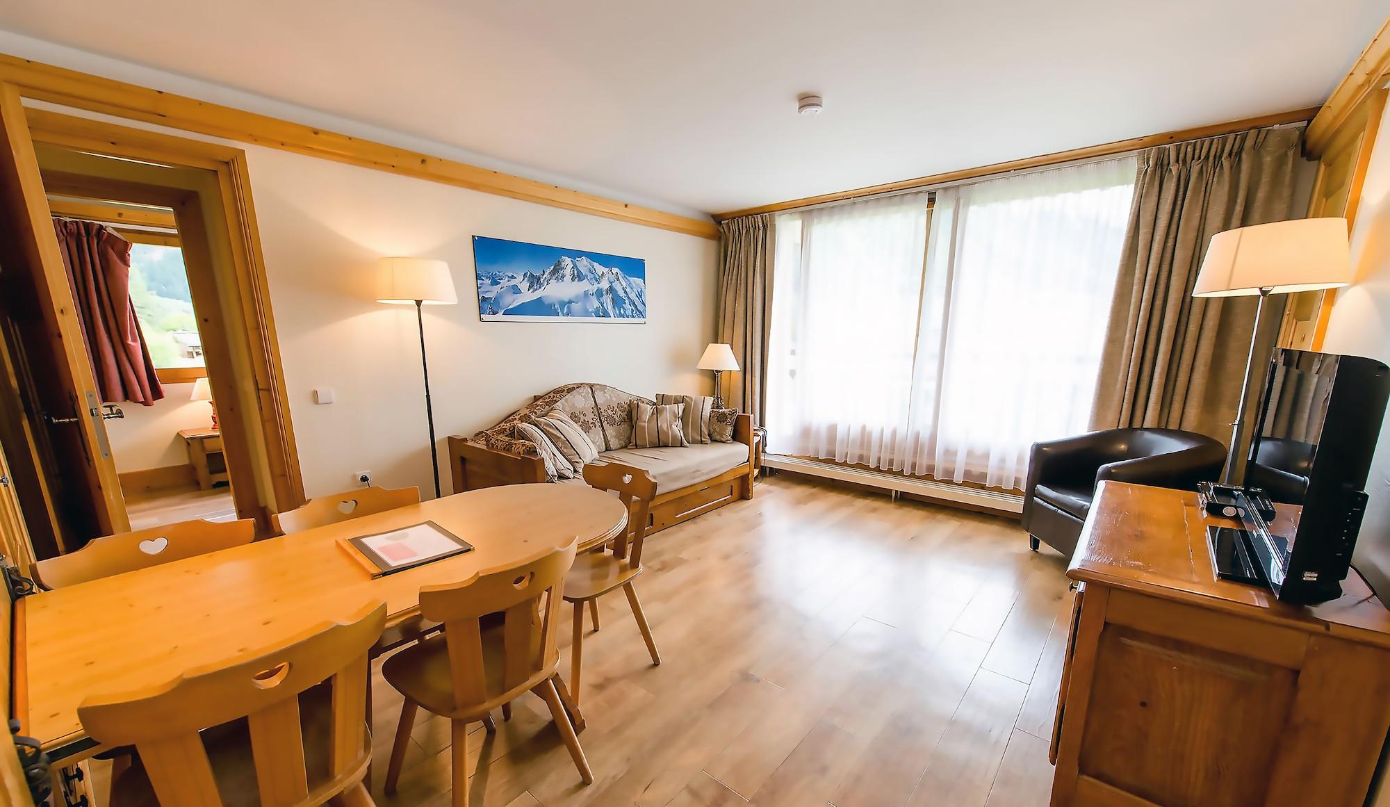 Les Balcons Du Savoy Aparthotel 4*